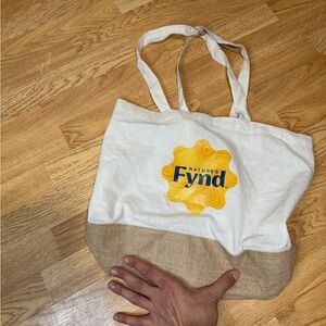 Fynd Nature's Cream and Tan Tote Bag